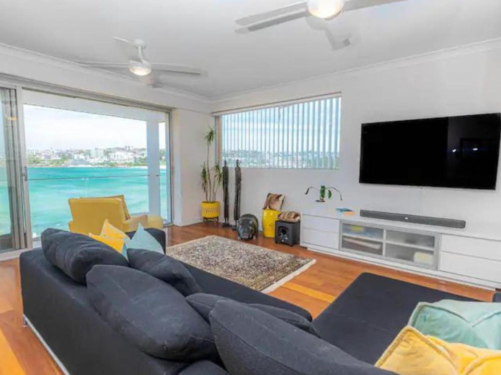 Ocean View Luxury 3 Bedroom With Balcony * Sydney